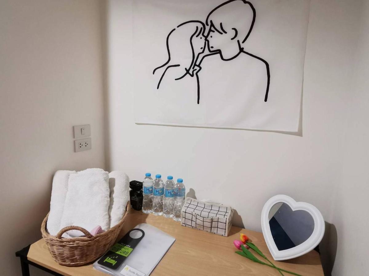 Tidjai Bangkok Hostel Экстерьер фото